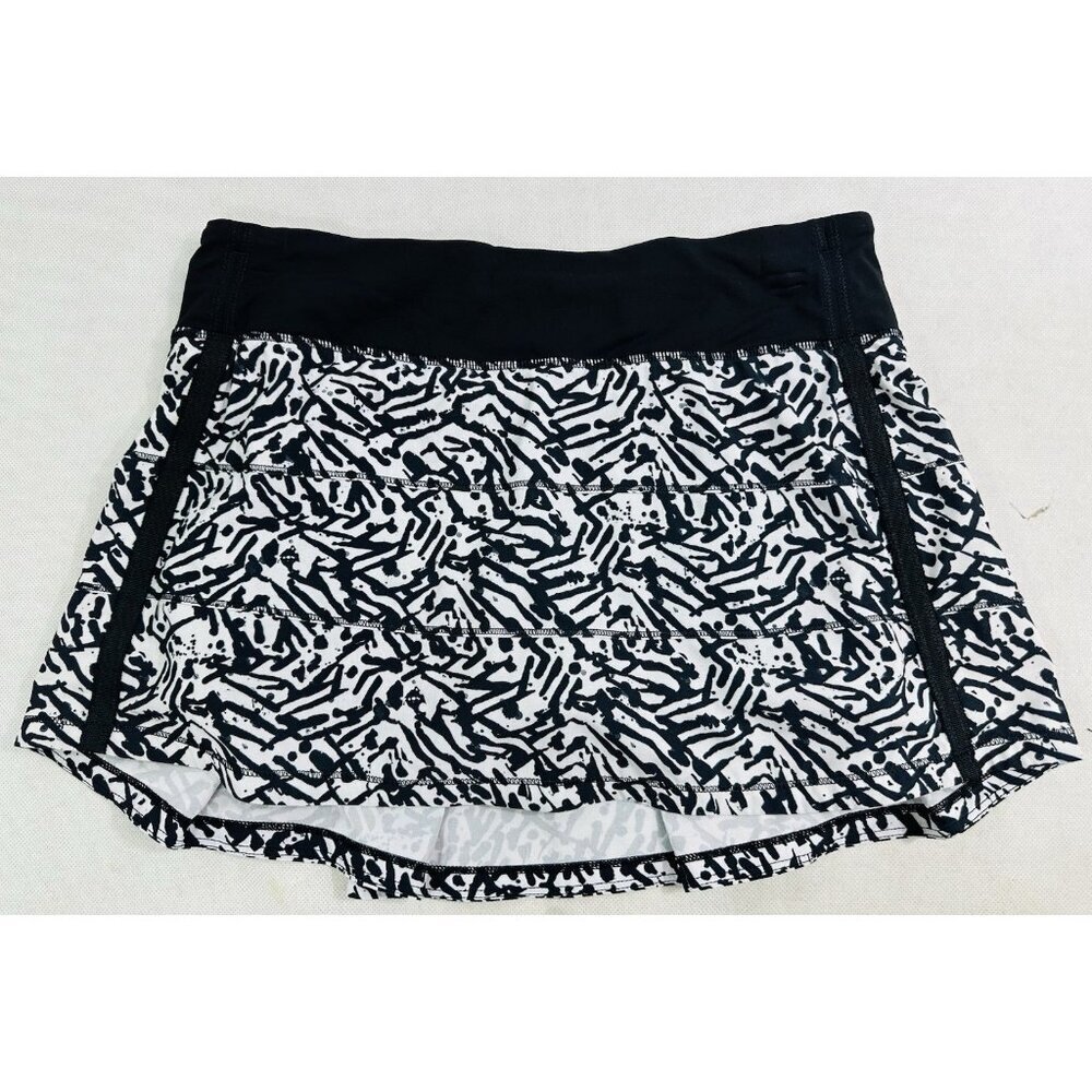 lululemon athletica Black and White Printed Mini Skirt